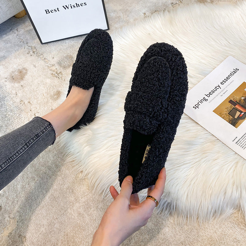 PajamaPace | Warm Slipper With Elegant Design