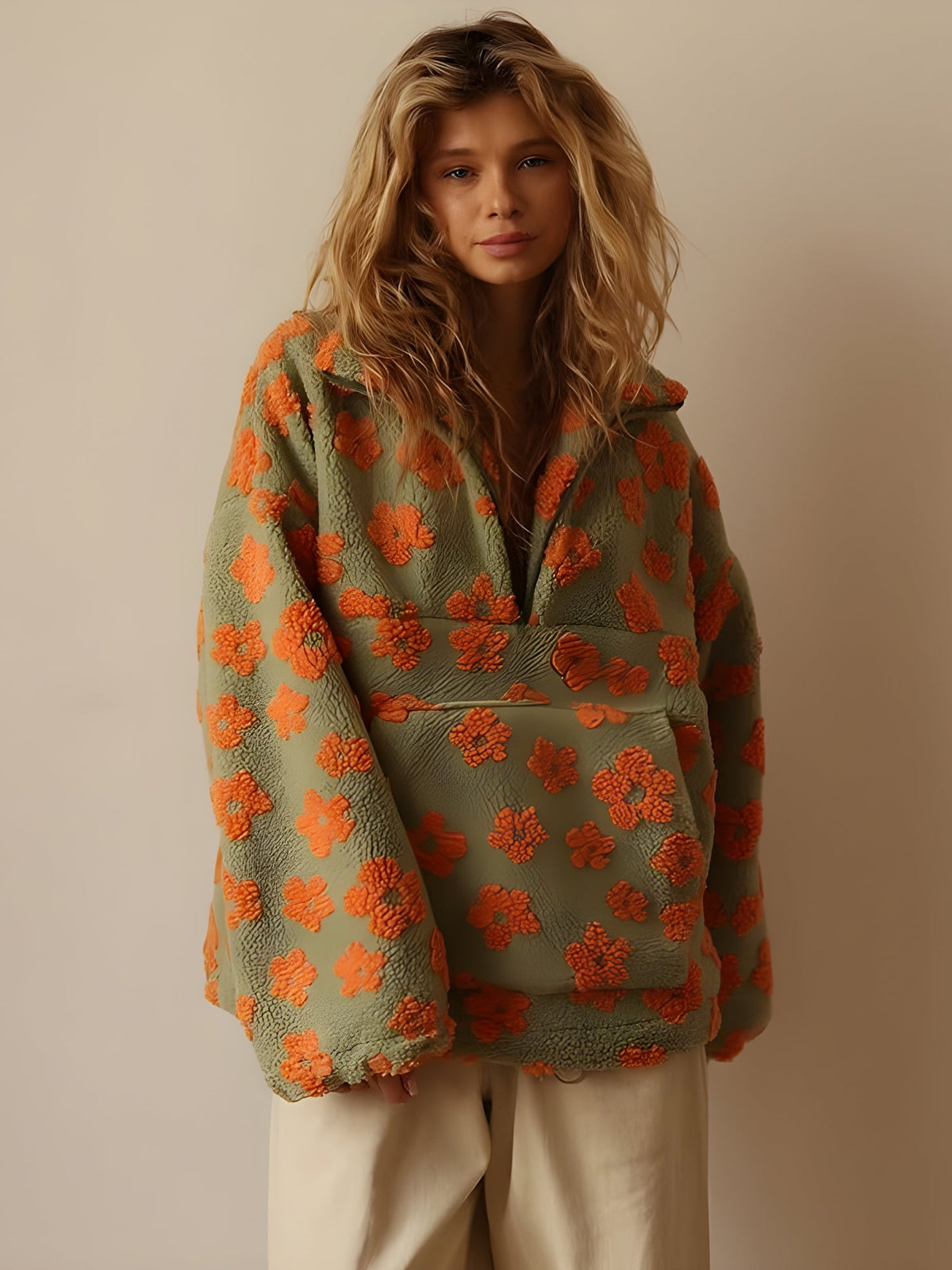 Aurora - Fleece Sweater With Floral Design