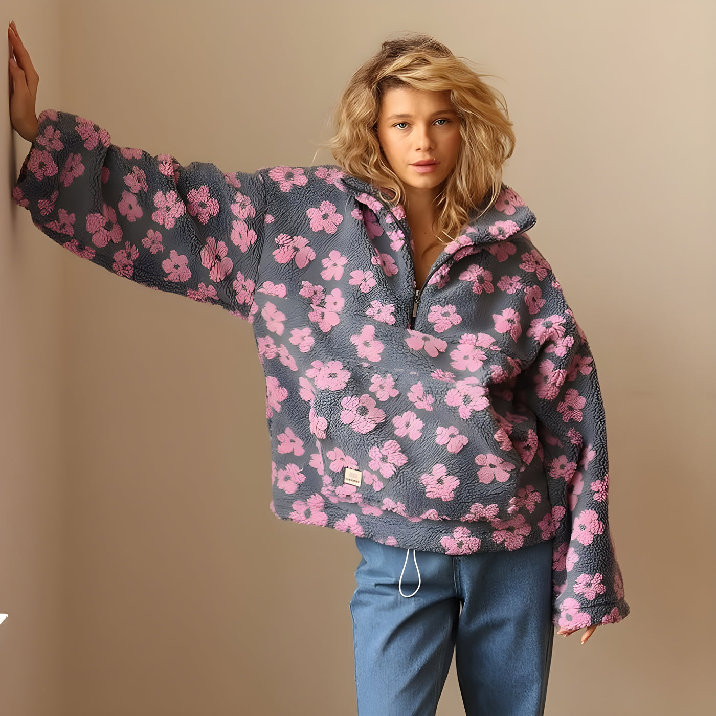 Aurora - Fleece Sweater With Floral Design