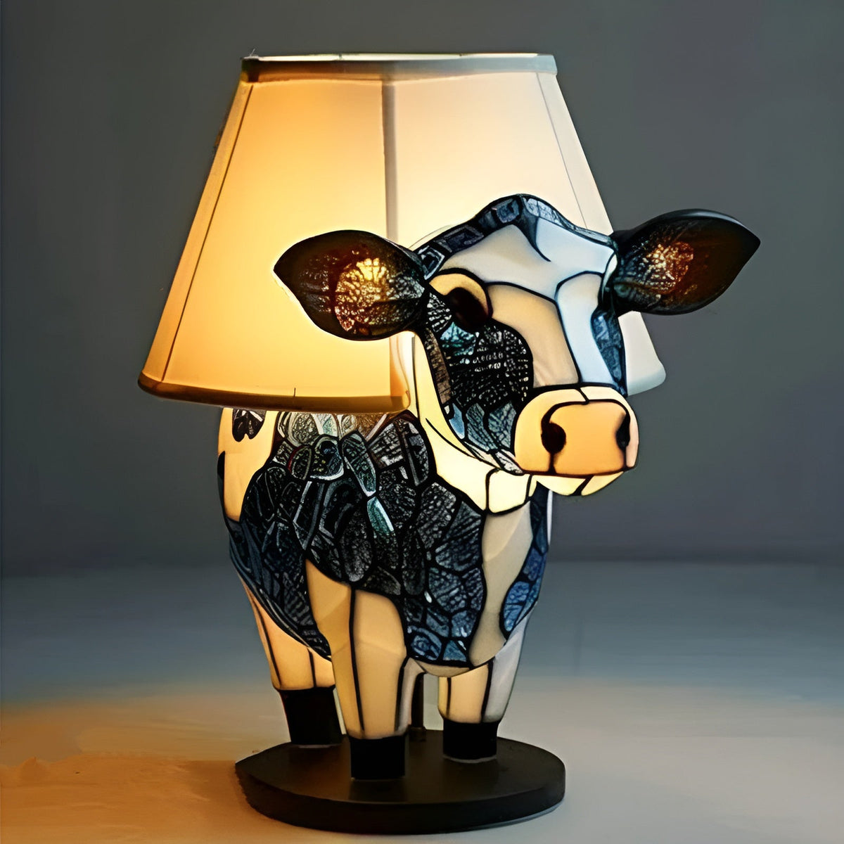 Annabel – Magical Cow Lamp in Coloured Glass