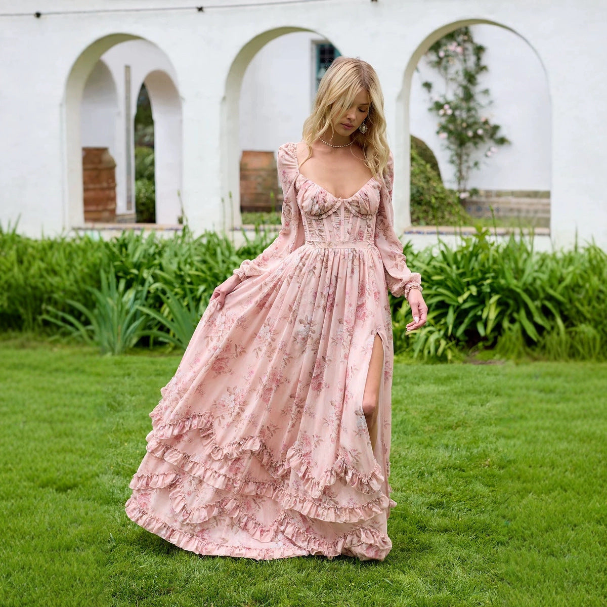 Fea™ | Delicate floral maxi dress