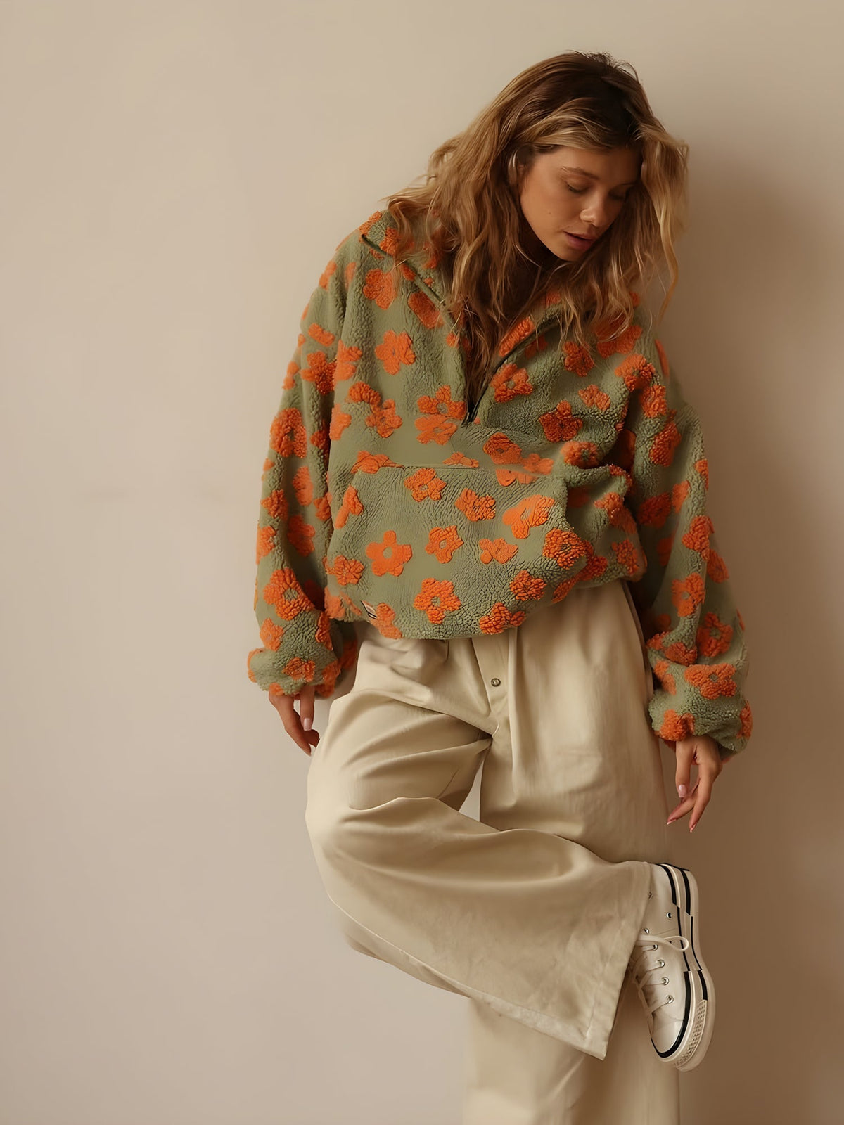 Aurora - Fleece Sweater With Floral Design