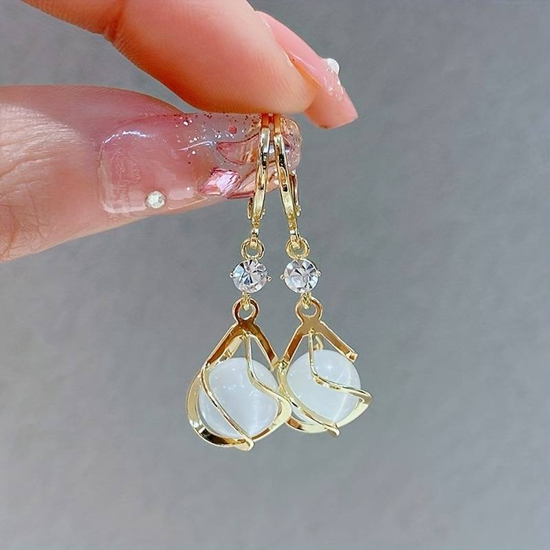 Vintage Cloudy Crystal Earrings