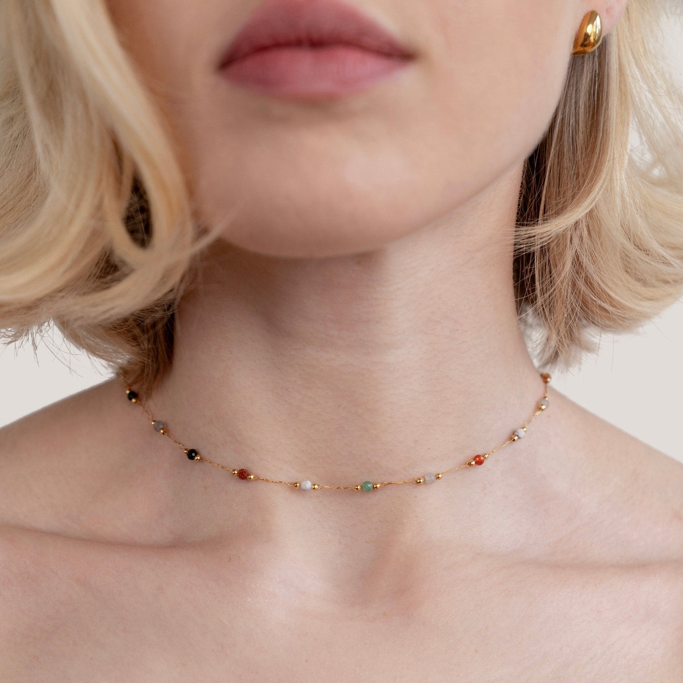 Lybi - Elegant Minimalistic Necklace