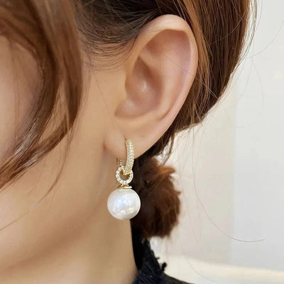 Classic Pearl Earrings