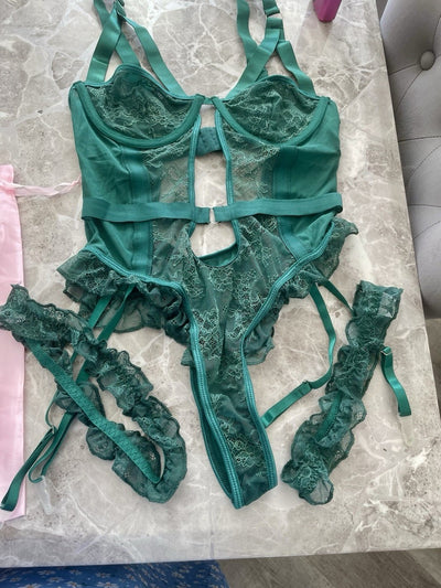 Midnight - Seductive Lace Bodysuit With Garter Belt